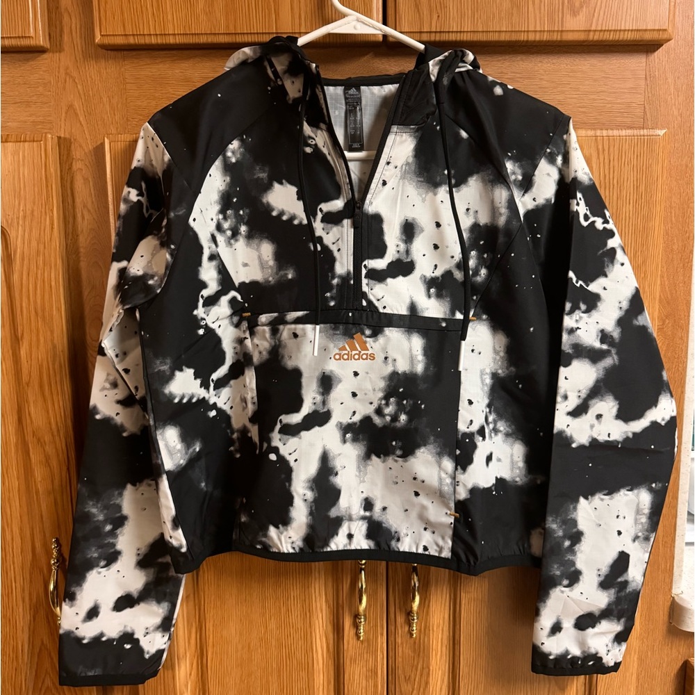 Adidas S women’s quarter zip tie dye hooded pull over